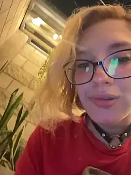 Stripchat Best live sex cam show of SweetBunnyGF