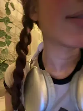 Stripchat Best live sex cam show of SweetBunnyGF