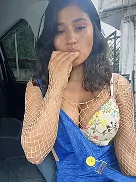 Stripchat Free Porn Cam of sexi_noemi
