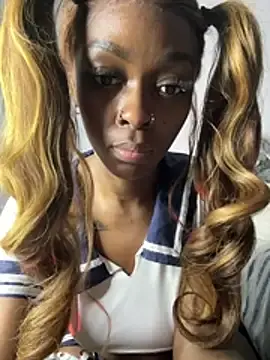 Stripchat Live Sex of xxTatiannaxx