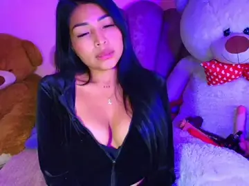 Stripchat Live Porn of Pocahontascute_33