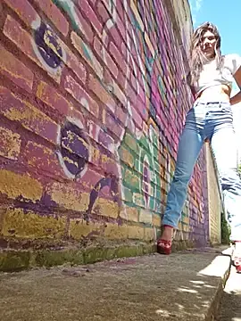 Stripchat Live Sex Cam of Yuky_ta
