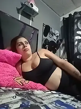 Stripchat Free Live Porn of MariBelle1