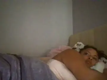 Stripchat Free Live Porn of madzbailey