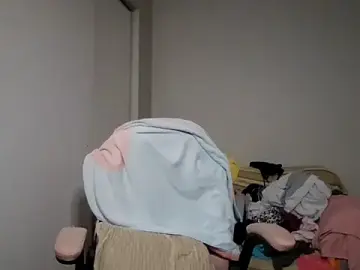 Stripchat Free Porn Cam of madzbailey