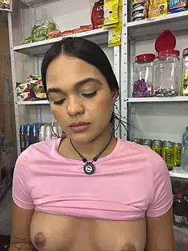 Stripchat Watch Live Sex Cams of Bella-Ferrer