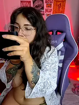 Stripchat Free Porn Cam of Aria_Bennett21