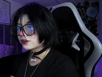 Stripchat Live Sex of Kitty_Gang