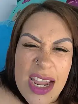 Stripchat Sex Cam of Natymendoza998