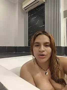 Stripchat Free Porn Cam of SexyFriends_