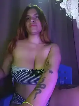 Stripchat Live Sex of SexyFriends_