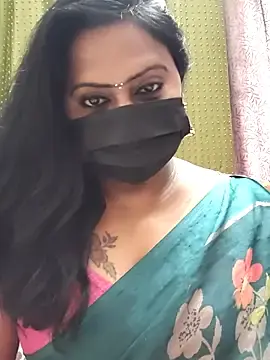Stripchat Live Sex Cam of Meera_mia