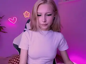 Stripchat Free Live Porn of SashaQuin