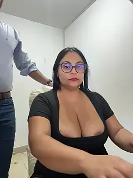 Stripchat Nude Webcam of Angie_e