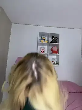Stripchat Free Porn Cam of _Alicee_1