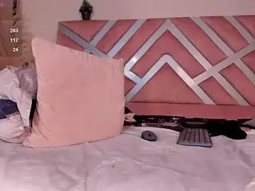 Stripchat Live Porn of Layra_rous