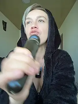 Stripchat Best live sex cam show of MARILYNKOVANOVA