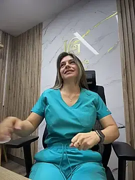 Stripchat Adult Webcams of alicee16