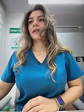 Stripchat Sex Cam of alicee16