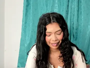Stripchat Live Sex Cam of Nathy_Pelaez