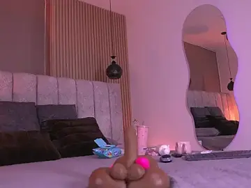 Stripchat Free Porn Cam of sam_lewins