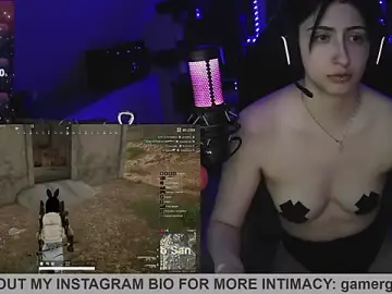 Stripchat Sex Cam of Gamergirl-Linela