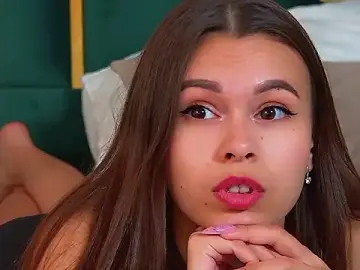 Stripchat Free Porn Cam of PollyLanders