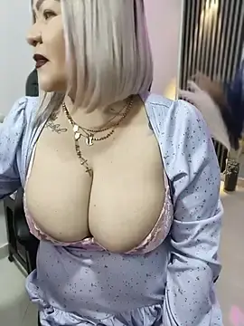 Stripchat Live Porn of Dalessa_Bigtits