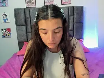 Stripchat Adult Webcam of Esmeraldaa-