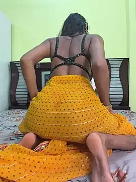 Stripchat Free Live Porn of Riya_R24