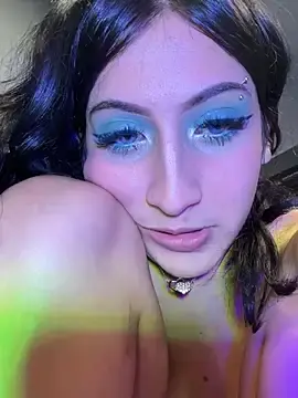 Stripchat Adult Webcams of Naaria_
