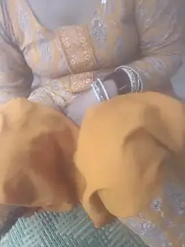 Stripchat Nude Webcam of YOURBHABI143
