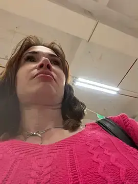 Stripchat Live Sex of Irresistible24