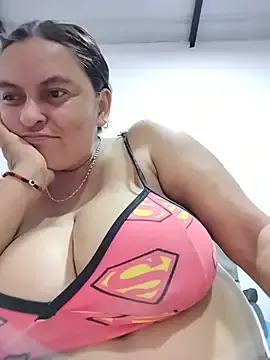 Stripchat Best live sex cam show of Horny-Mommy-Dirty