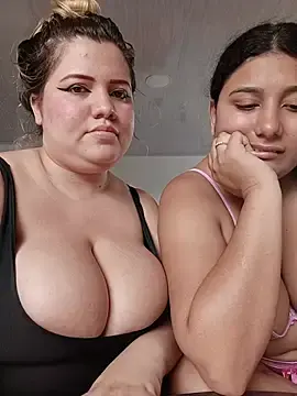 Stripchat Best Webcam of Sara_y_Amy