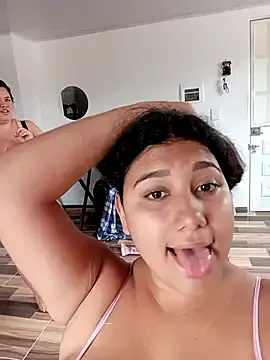 Stripchat Free Live Porn of Sara_y_Amy