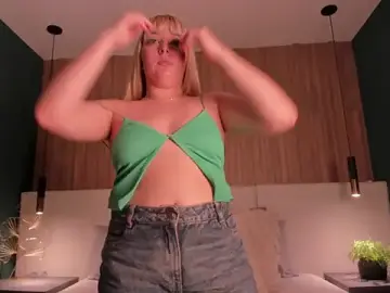 Stripchat Free Live Porn of Blue_Angell