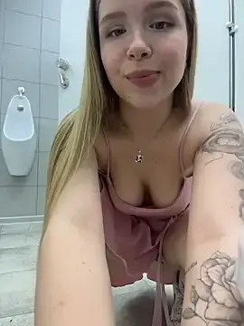 Stripchat Sex Cam of Liza_risky