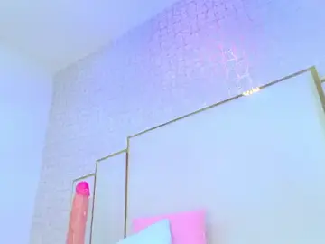 Stripchat Free Porn Cam of paola_rodriguez