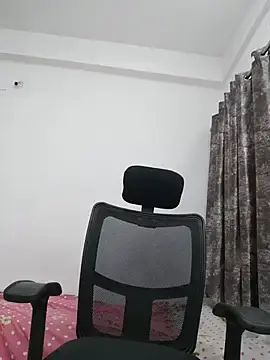 Stripchat Sex Cam of sanaya_baby