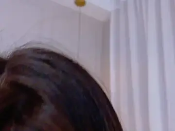 Stripchat Nude Webcam of HelenaFoumier