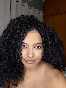 Stripchat Free Porn Cam of QeenPandinha