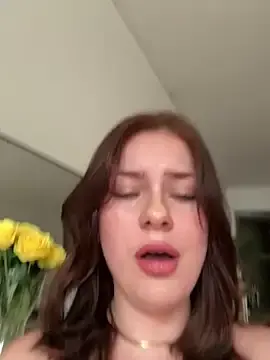 Stripchat Watch Live Sex Cams of MaribelRiver