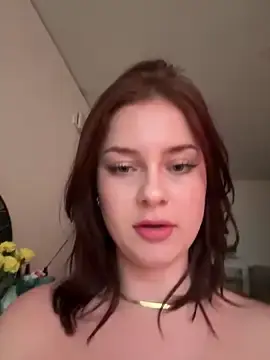Stripchat Sex Cam of MaribelRiver