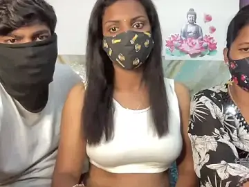 Stripchat Free Porn Cam of TN_IN_Romantic_Couples