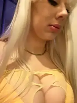 Stripchat Adult Webcams of LaraHollywood