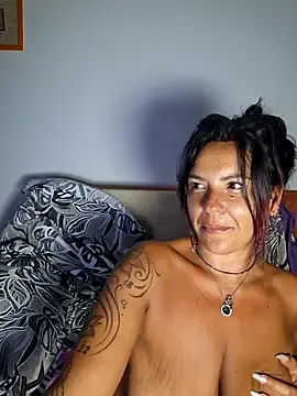 Stripchat Sex Chat of allyson22andy