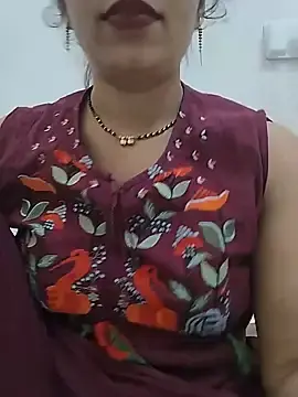 Stripchat Free Porn Cam of KAJALBHABHI_