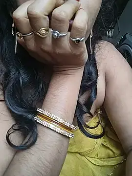 Stripchat Nude Webcam of KAJALBHABHI_
