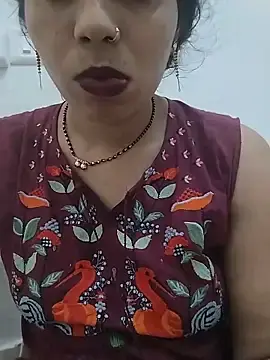 Stripchat Sex Cam of KAJALBHABHI_